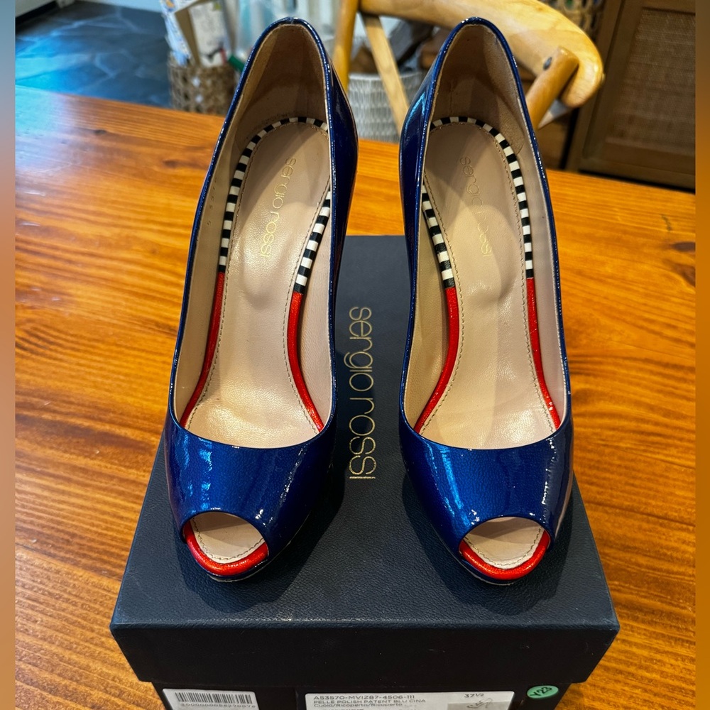 Beautiful EUC Sergio Rossi Blue Patent Leather Peep-Toes with Box (Size 36.5)